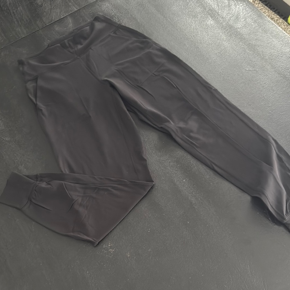 Black High-Waisted Leggings